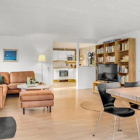 Feriehus Amazing In Idestrup With Kitchen