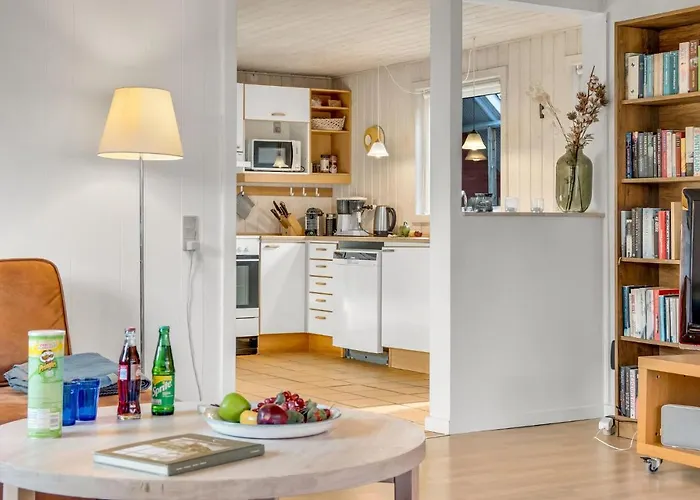 Casa vacanze Amazing In Idestrup With Kitchen *
